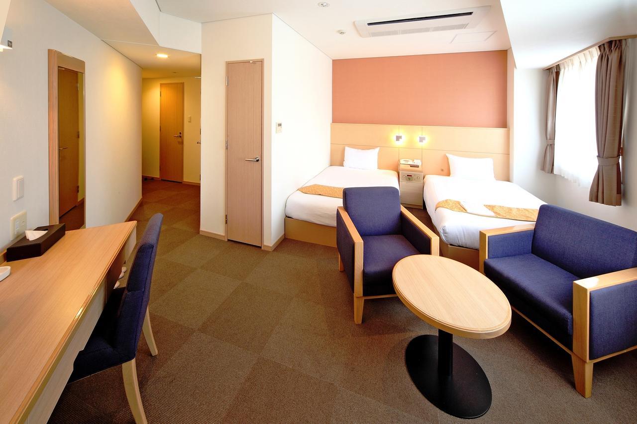 Hotel Sunplaza Osaka Sakai Annex Екстериор снимка