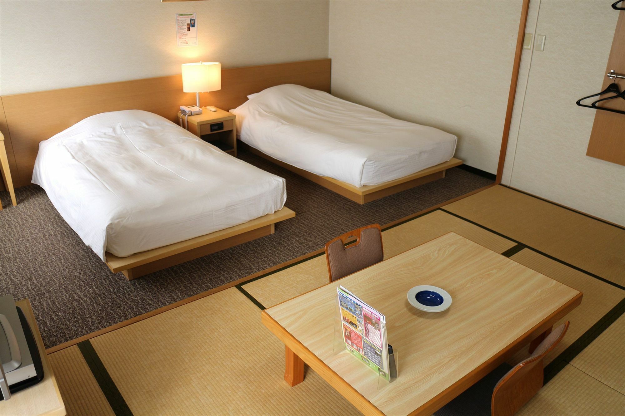 Hotel Sunplaza Osaka Sakai Annex Екстериор снимка